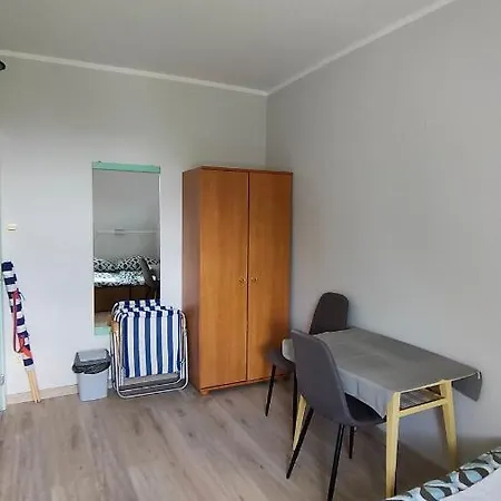 Pokoje Blisko Morza Przy Promenadzie Kolberg Exterior foto